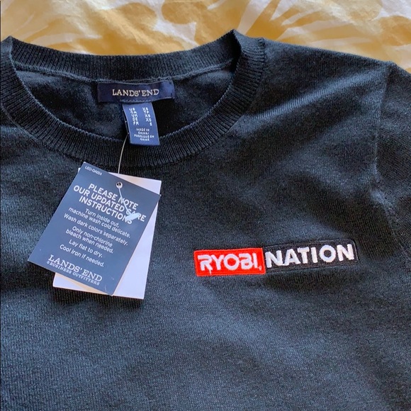 Lands’ End crewneck sweater - Picture 3 of 5